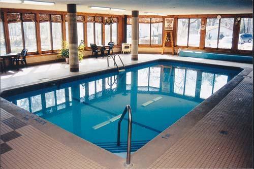 Travelodge By Wyndham Wasaga Beach Ανέσεις φωτογραφία