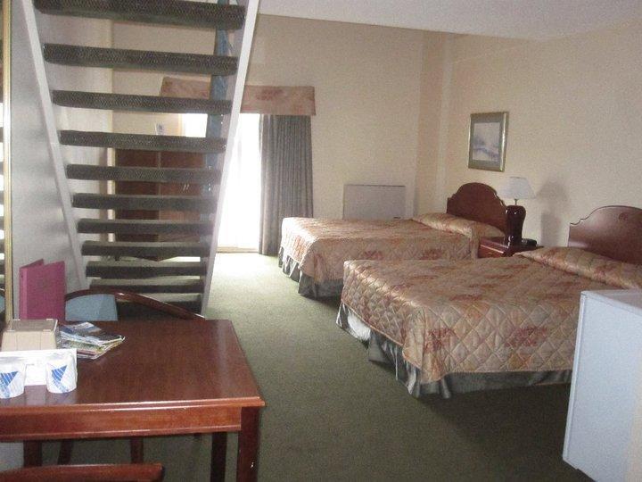 Travelodge By Wyndham Wasaga Beach Εξωτερικό φωτογραφία